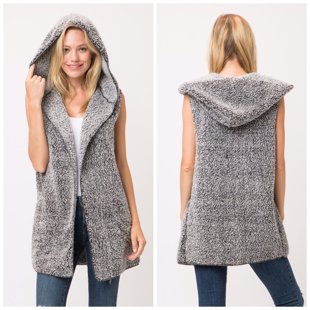 ❤️LAST 1! Sherpa with Pockets and Hoodie! - Picture 4 of 7